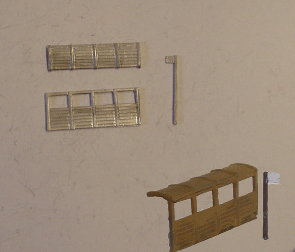 C20 (2) Bus stop and covered bus shelter - N GAUGE -