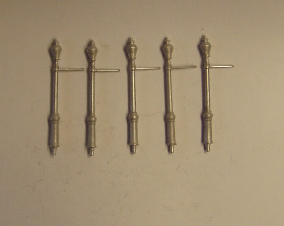 PW133 (1) Period residential electric lamps (5) - OO GAUGE -