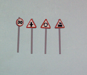 Z20 Road Signs (4 with different signs) - OO GAUGE -
